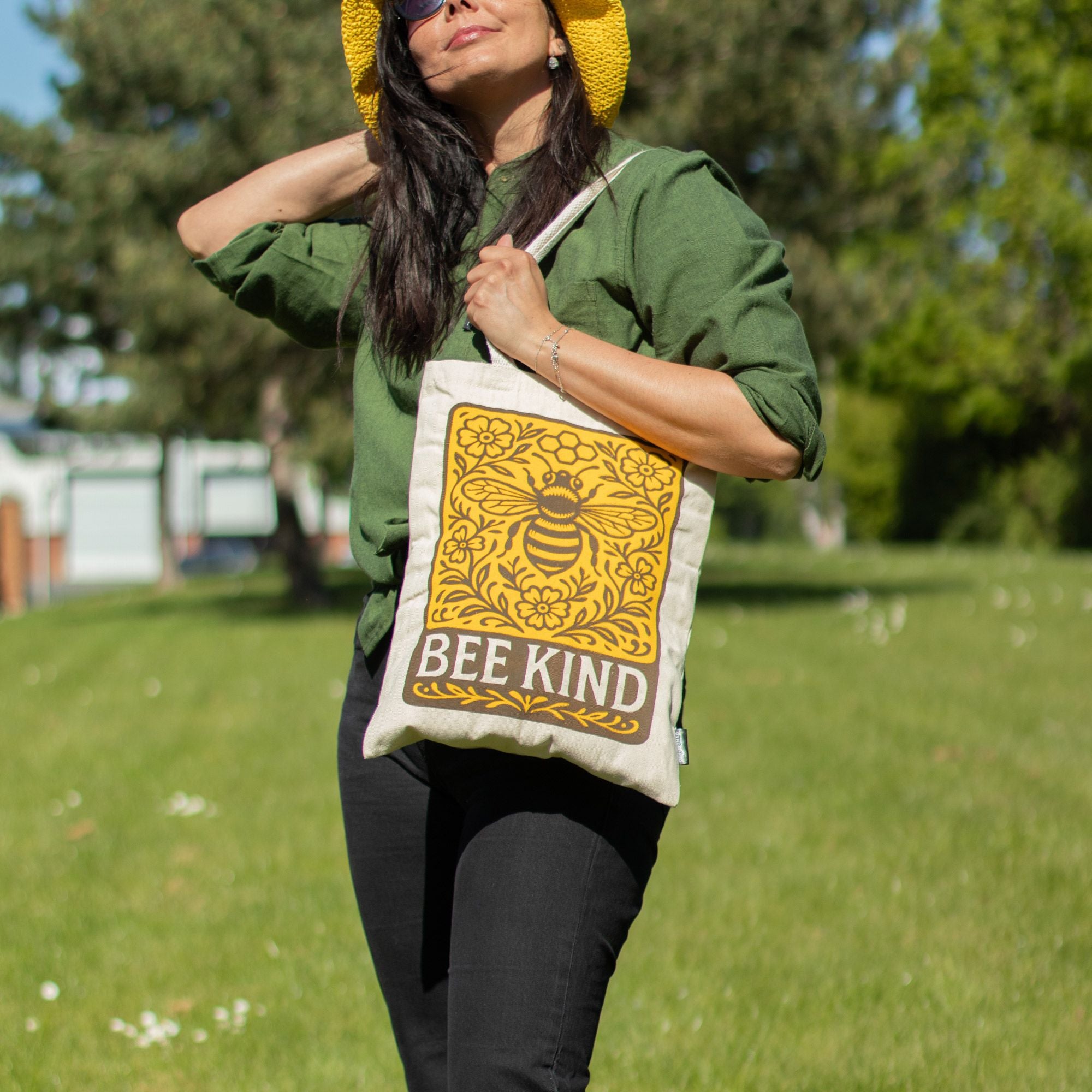 Nomad Sari Iconic Toni Tote Bag with Bee Kind Natural Design