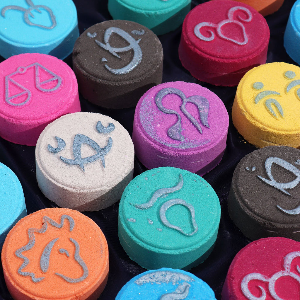 Zodiac Bath Fizzers with Horoscope Aquarius for Relaxing Soaks