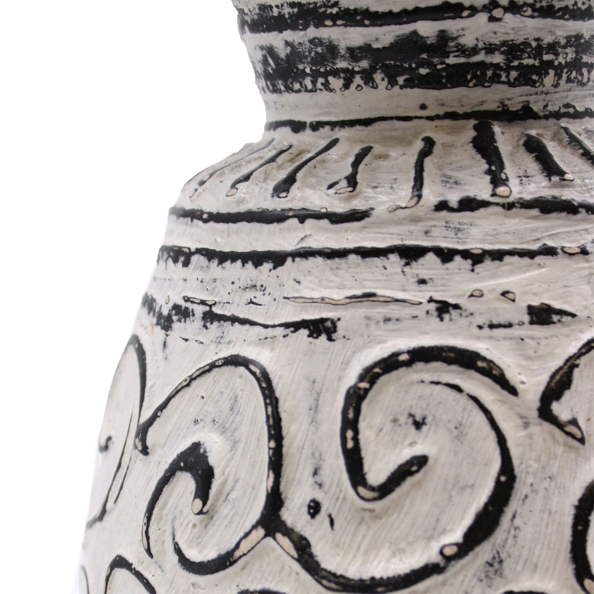 Swirls Shaped Cream Vase for Elegant Home Decor and Unique Gifting
