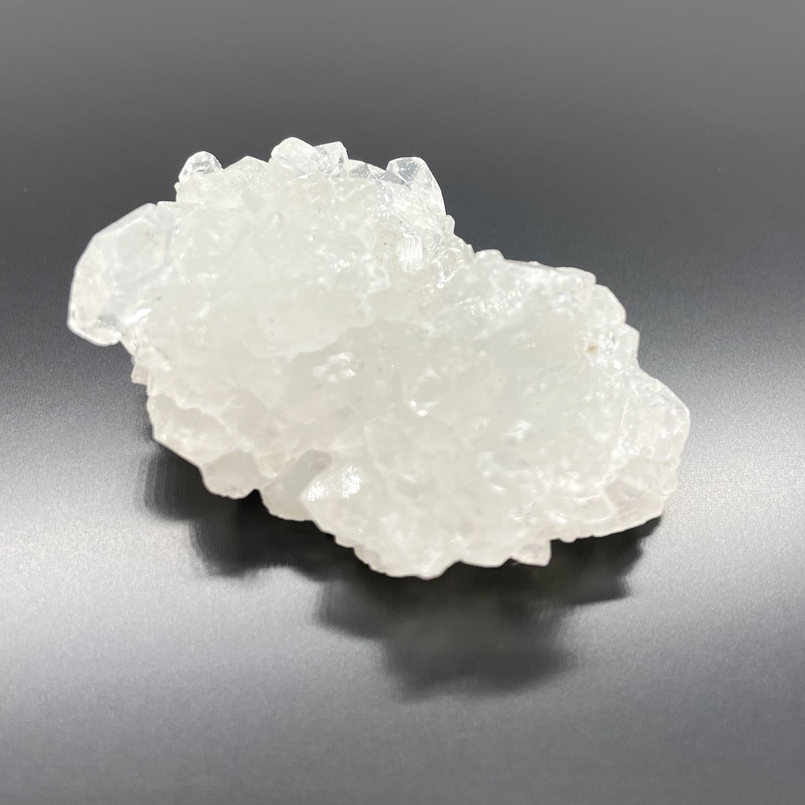 White Apophyllite Clusters 20 30mm for Home Decor and Collecting