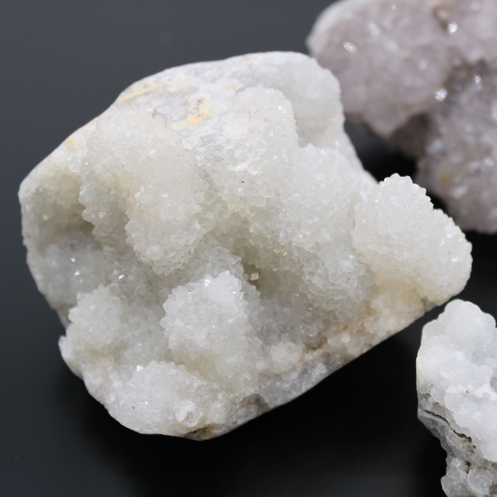 Finger Quartz 1kg Pack of Unique Rare Mineral Specimens for Collectors