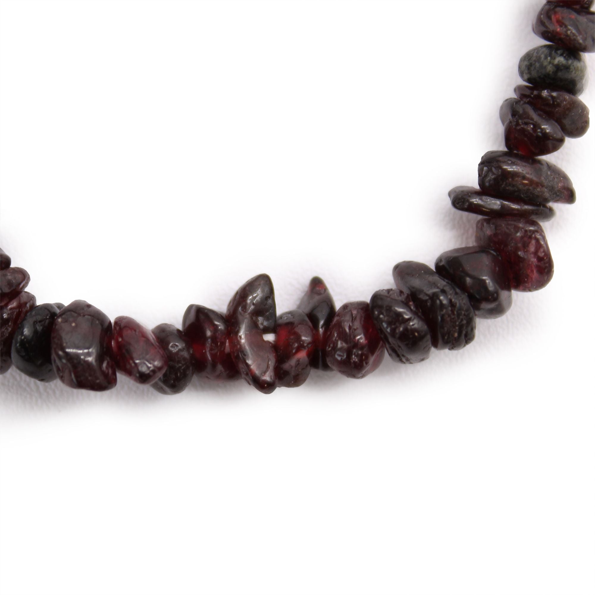 Stylish Chipstone Bracelet Featuring Beautiful Blood Garnet Chips