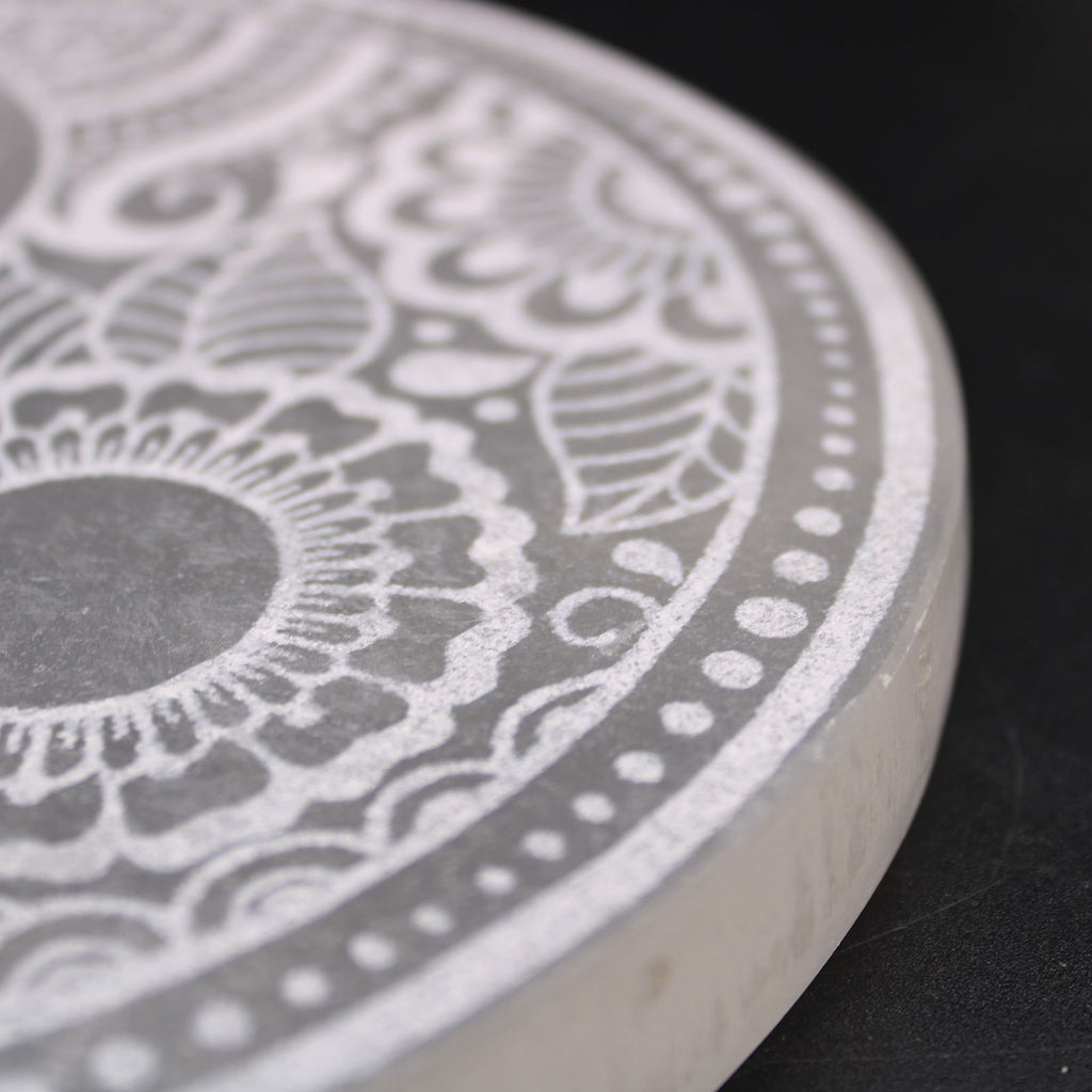 Large Charging Plate 18cm Feng Shui Selenite Plate for Home Decor