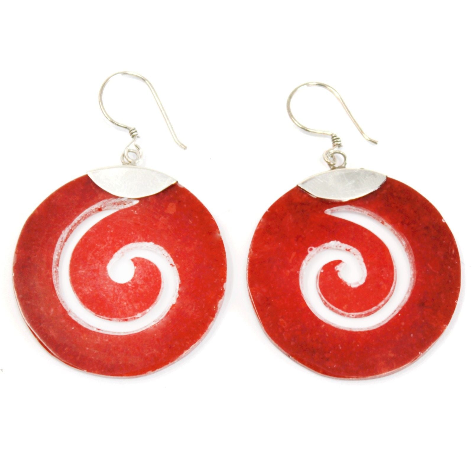 Elegant 925 Silver Earrings with Stunning Scroll Design Detail