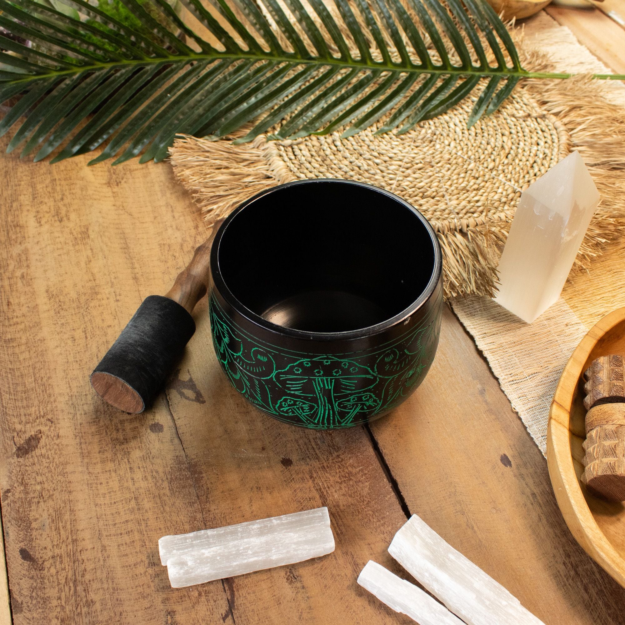Magic Mushroom Cauldron Singing Bowl in Green 15cm for Relaxation