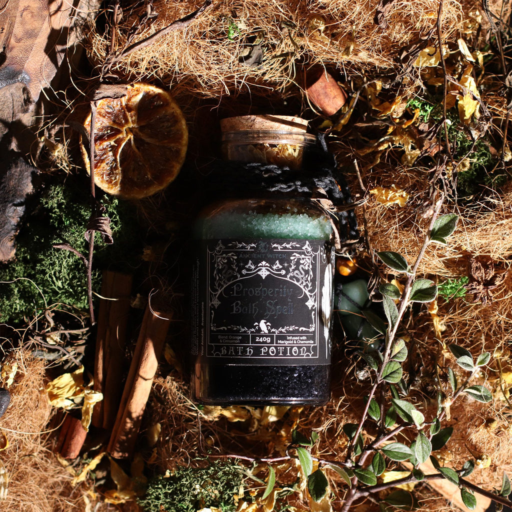 Aventurine Crystal Amulet and Prosperity Bath Spell Potion 240g