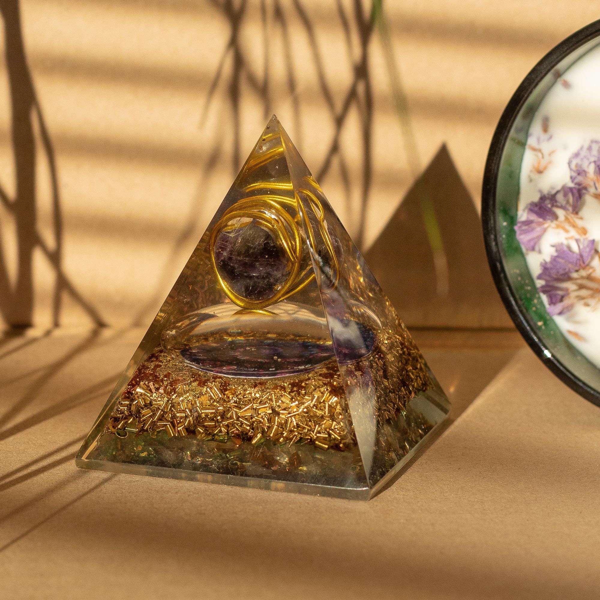Medium Organite Pyramid 7x6cm - Wrapped Amythist - Copper Chips