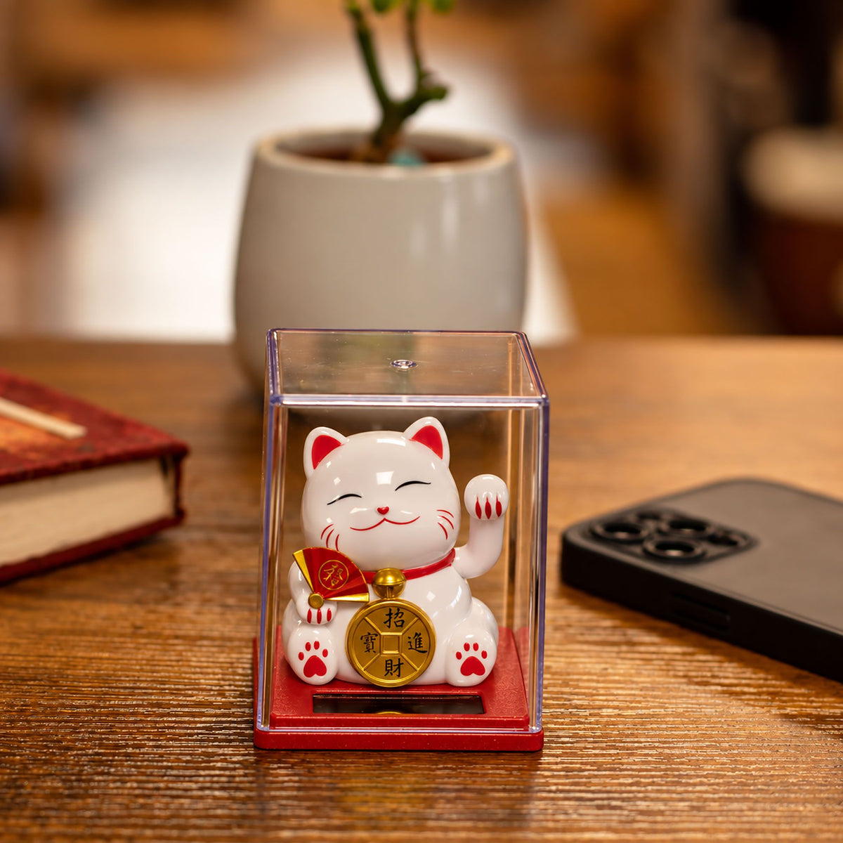 Mini Solar Powered Japanese Lucky Cat in Display Box – White