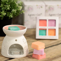 Agnes + Cat Wax Melter with Four Soy Wax Melts