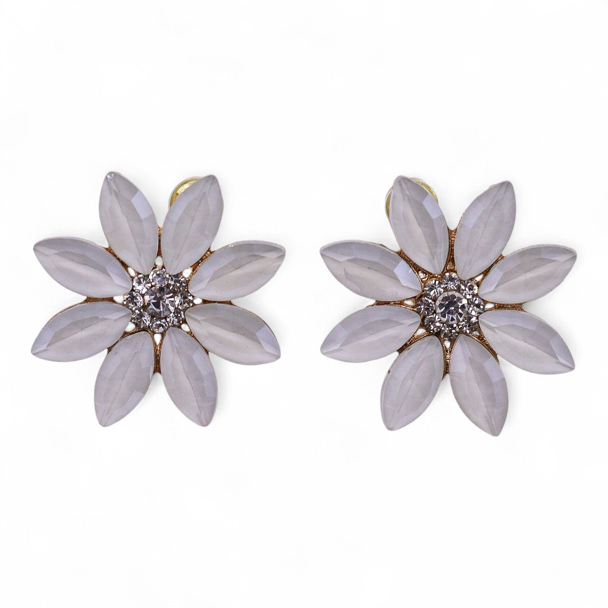 Pearl Vintage Glass Flowers Earrings with Floral Design Charm