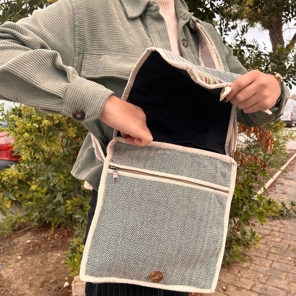 Hemp Laptop Messenger Bag with Curves Design for Everyday Use