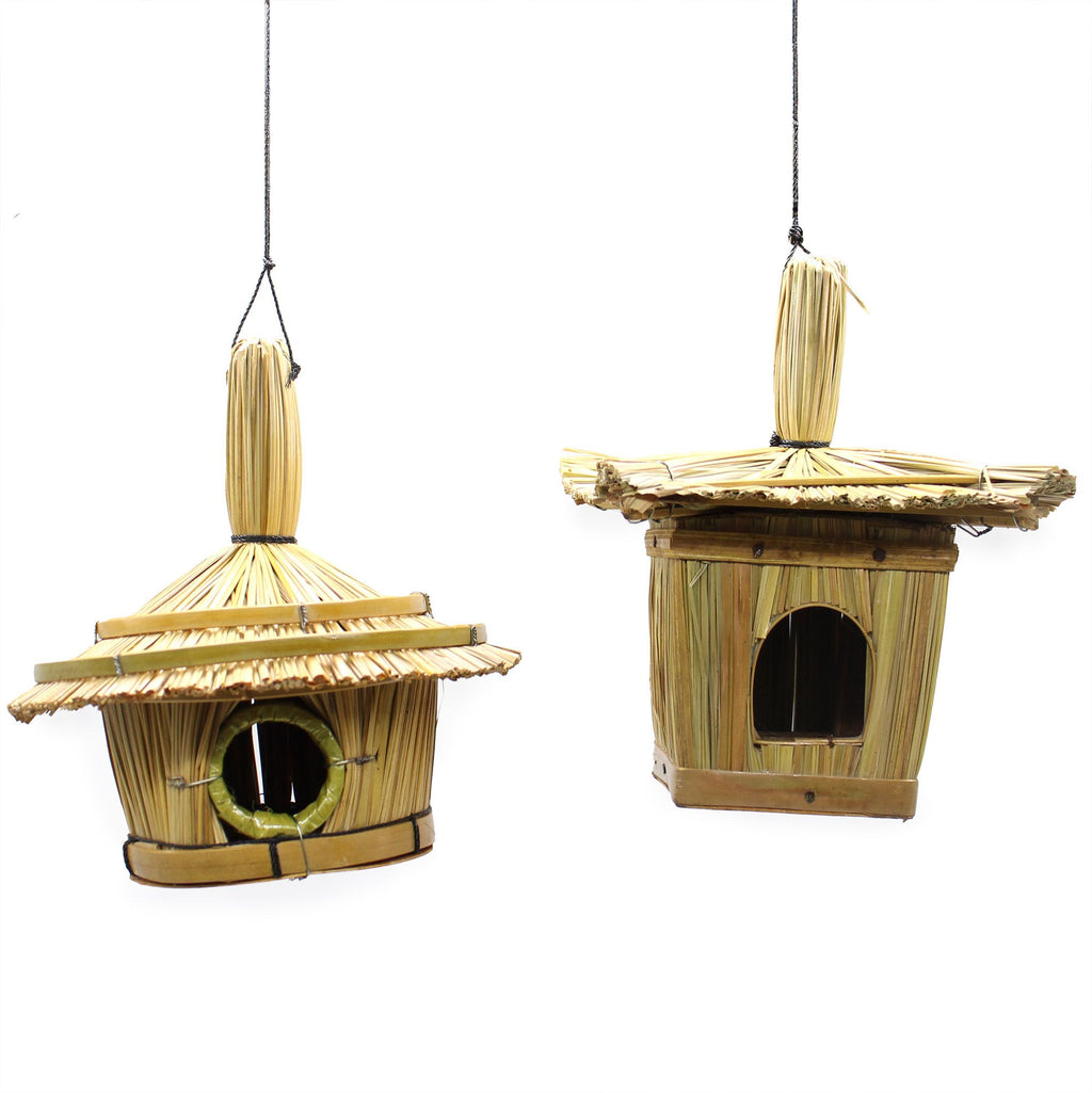 Small Square Seagrass Bird Box 18x13cm for Charming Garden Decor