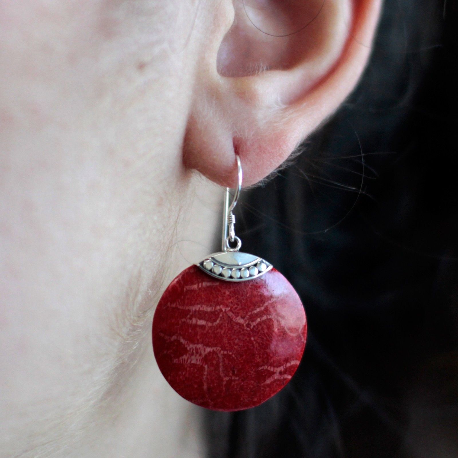 925 Silver Earrings Classic Disc Design for Everyday Elegance