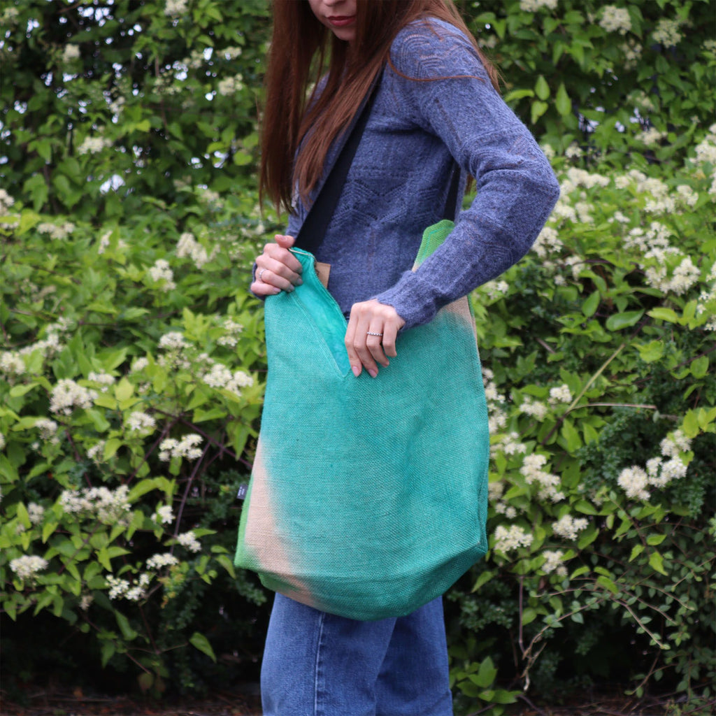 Soft Blend Shoulder Tote in Teal with Gold Magnetic Closure