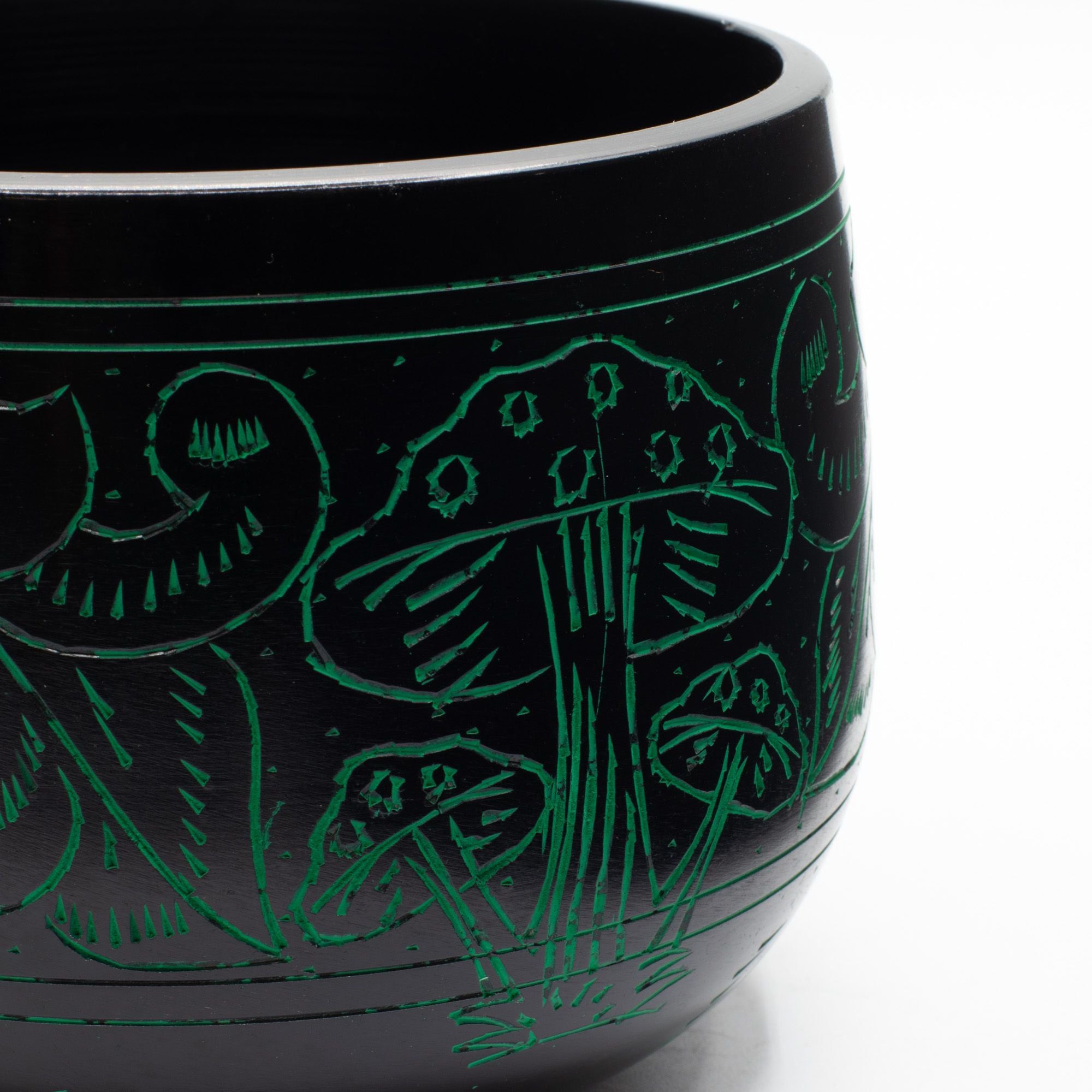 Magic Mushroom Cauldron Singing Bowl in Green 15cm for Relaxation