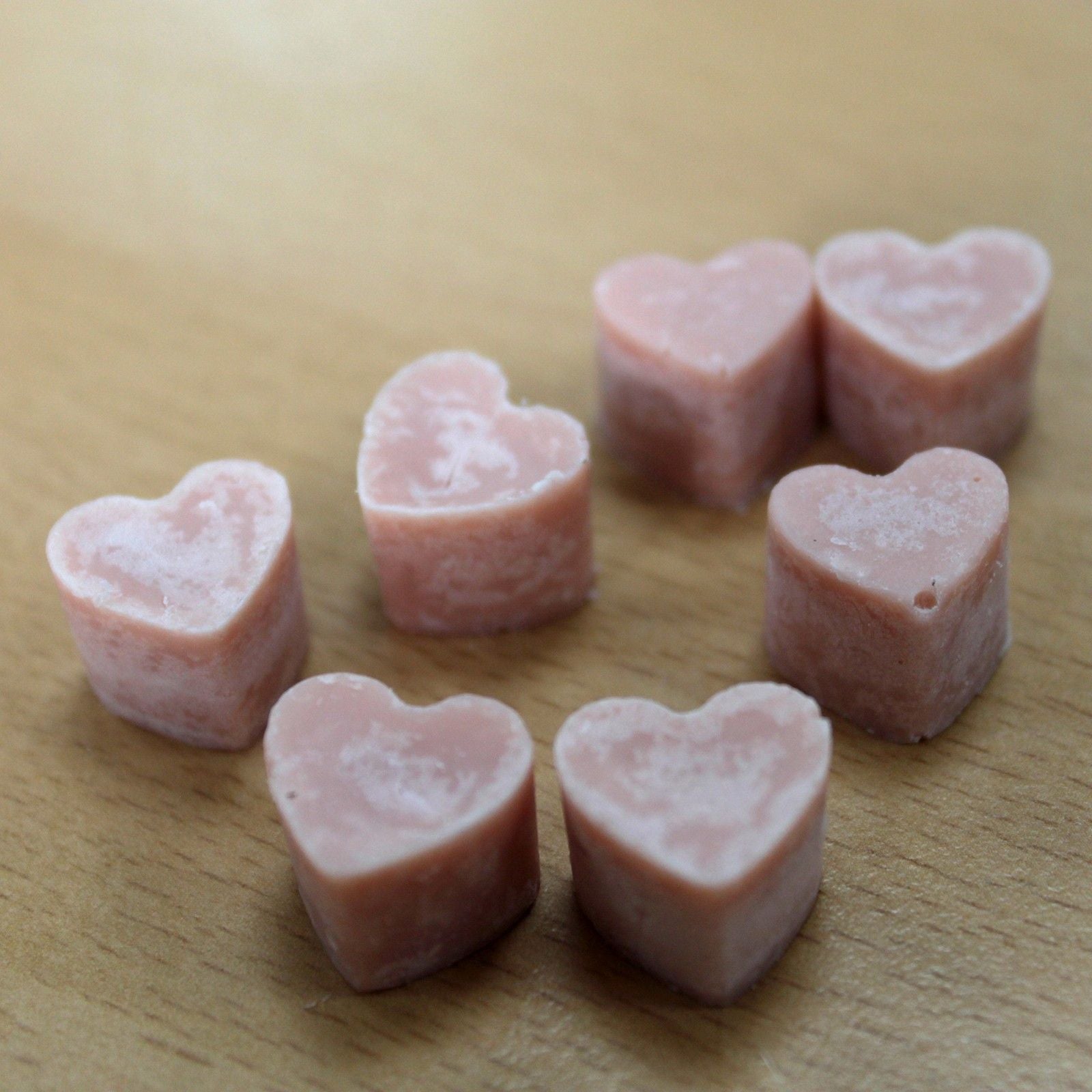 Aroma Wax Melts Ginger and Clove for a Warm and Cozy Home Fragrance