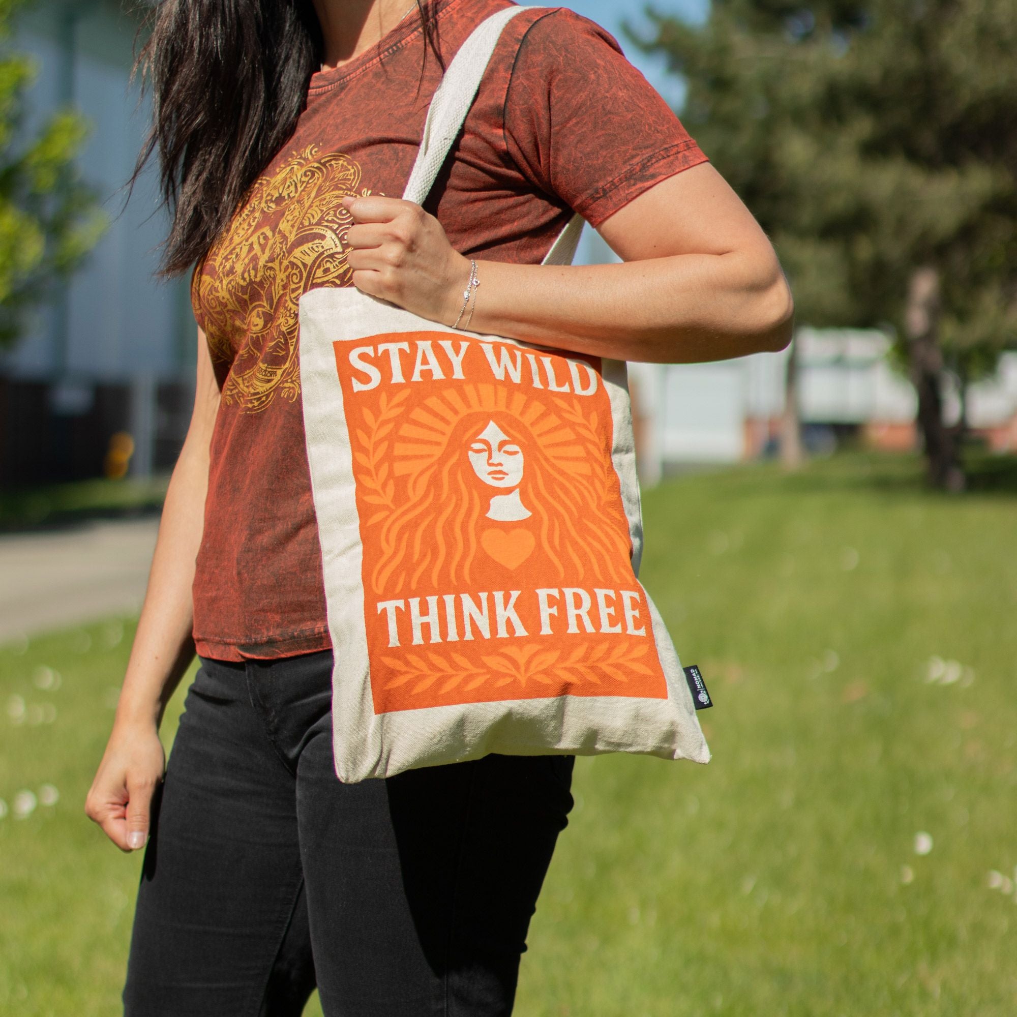 Nomad Sari Iconic Toni Tote Bag Stay Wild in Natural Cotton