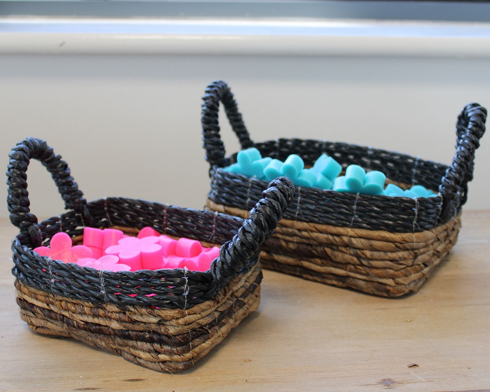 Banana Leaf & Hitam Raffia Square Basket Set of 3 for Storage