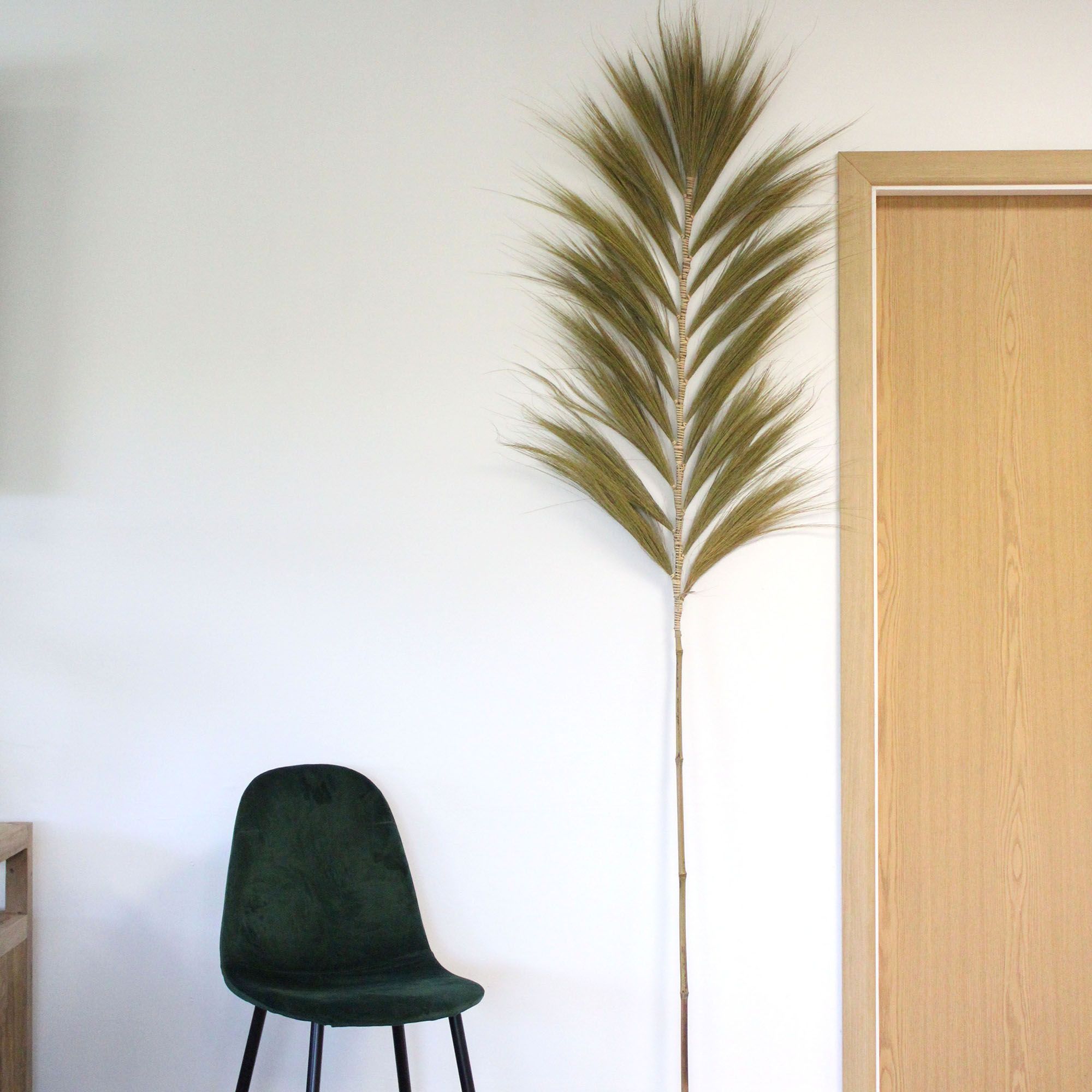 Rayung Grass Natural 2m Versatile Decorative Grass for Home Use