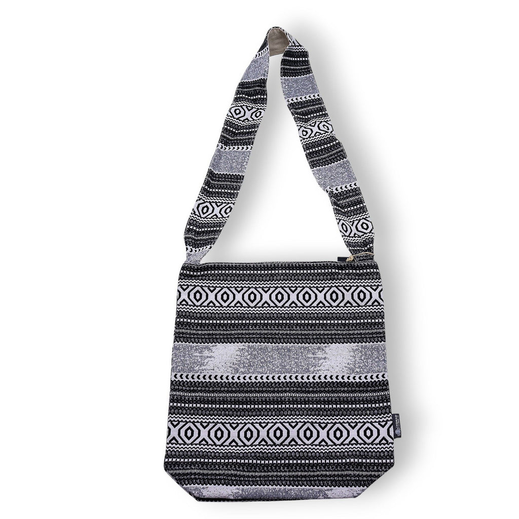 Nomad Sari Jacquard Natural Carryall Bags for Daily Essentials