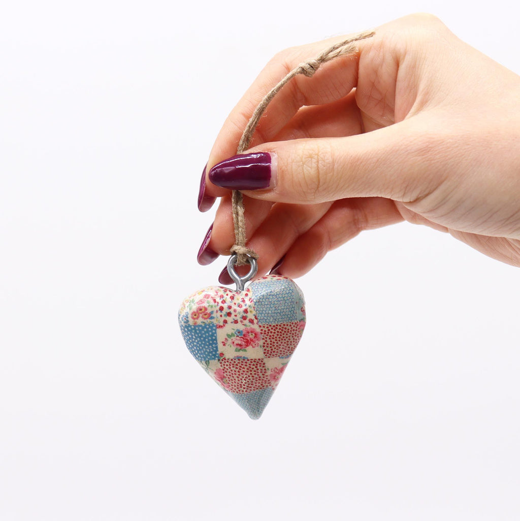Small Decor Wood Heart in Cheque Blue and Red Colourful Design