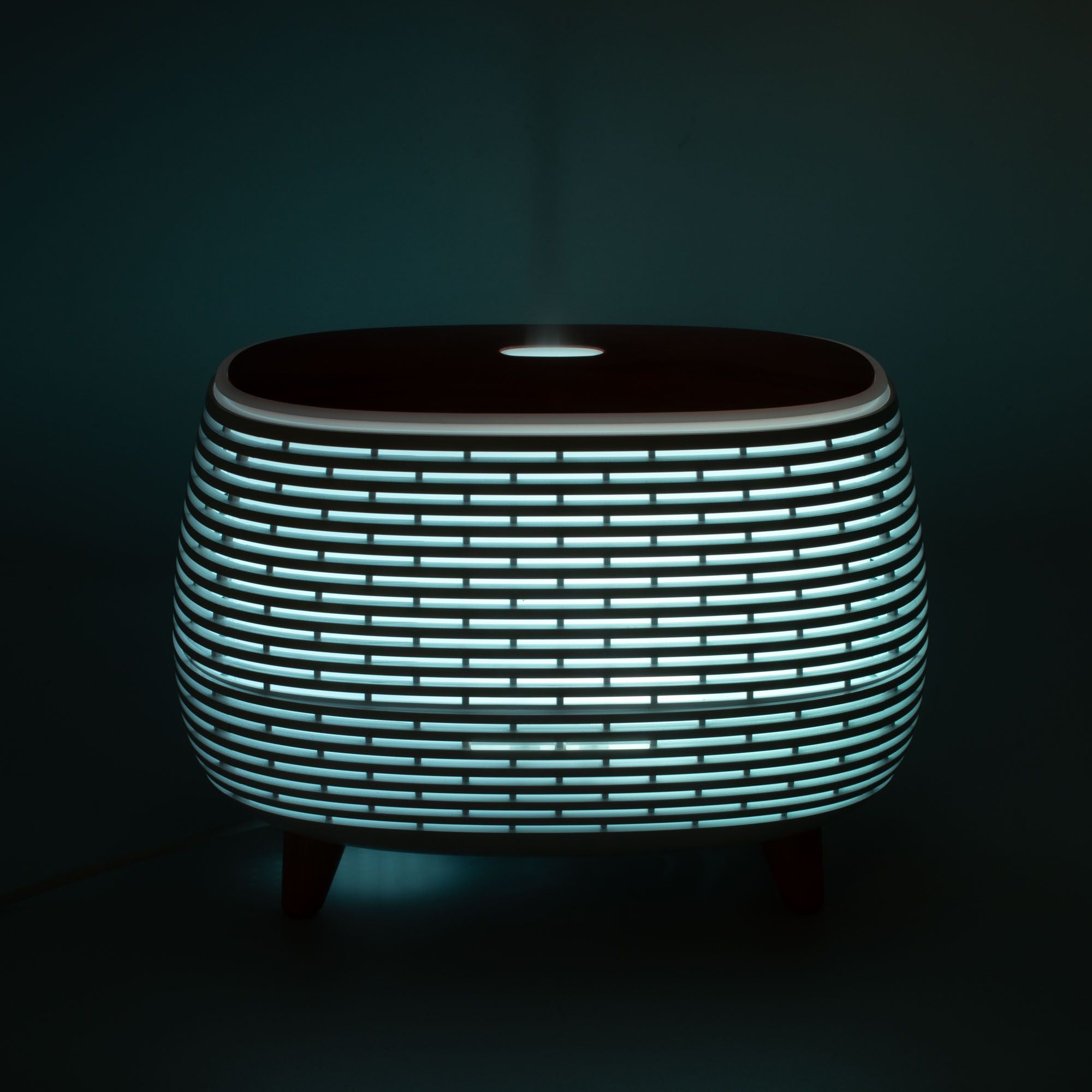 Futuristic Ribbed Aroma Diffuser with Colour Changing LED Light