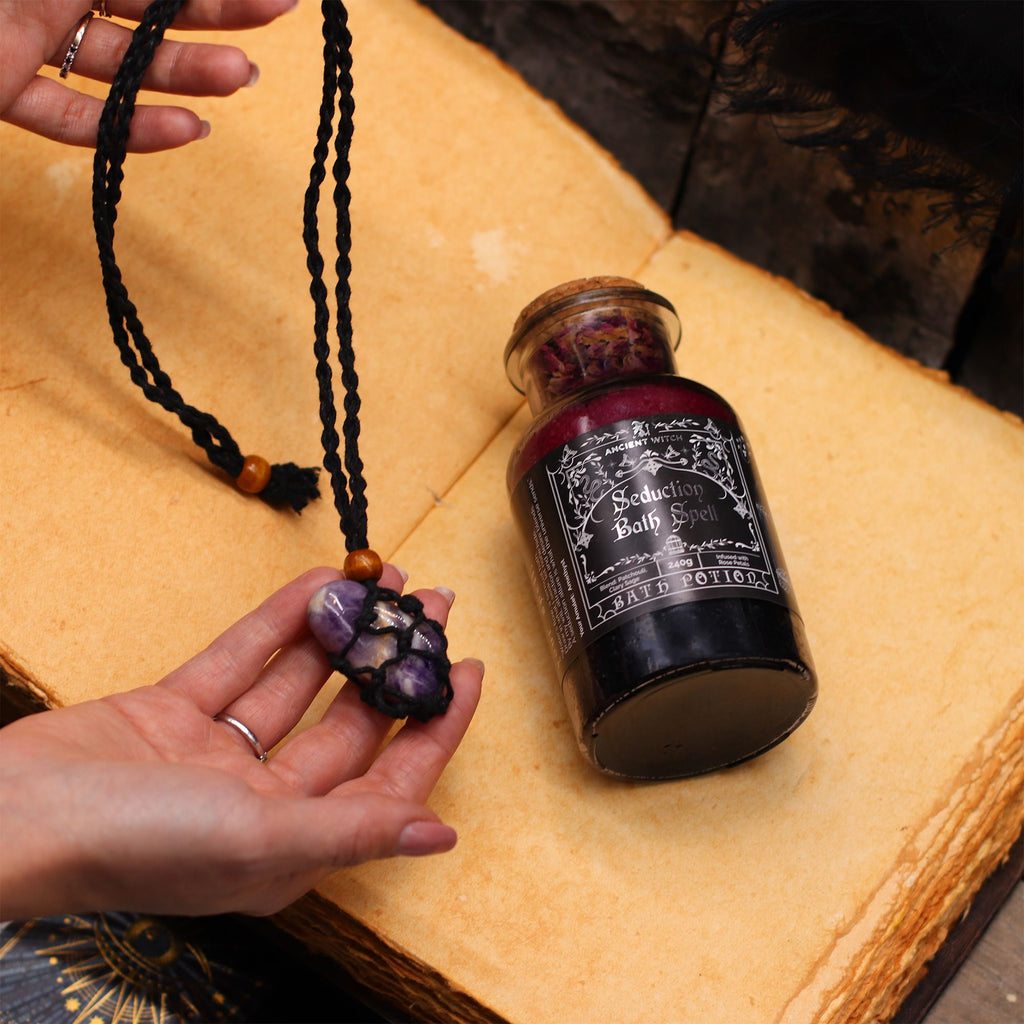 Aventurine Crystal Amulet and Prosperity Bath Spell Potion 240g