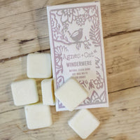 Agnes + Cat Box of 8 Wax Melts - Windermere