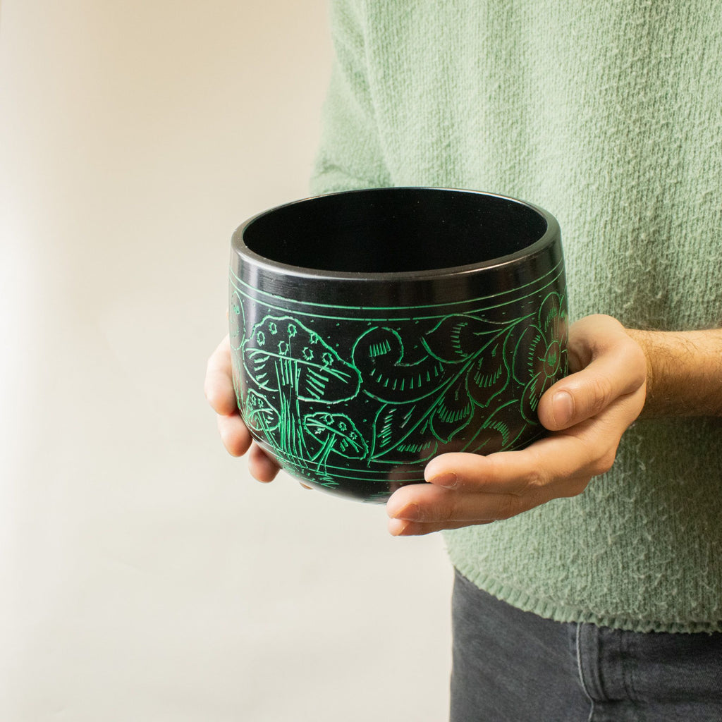 Magic Mushroom Cauldron Singing Bowl in Green 15cm for Relaxation