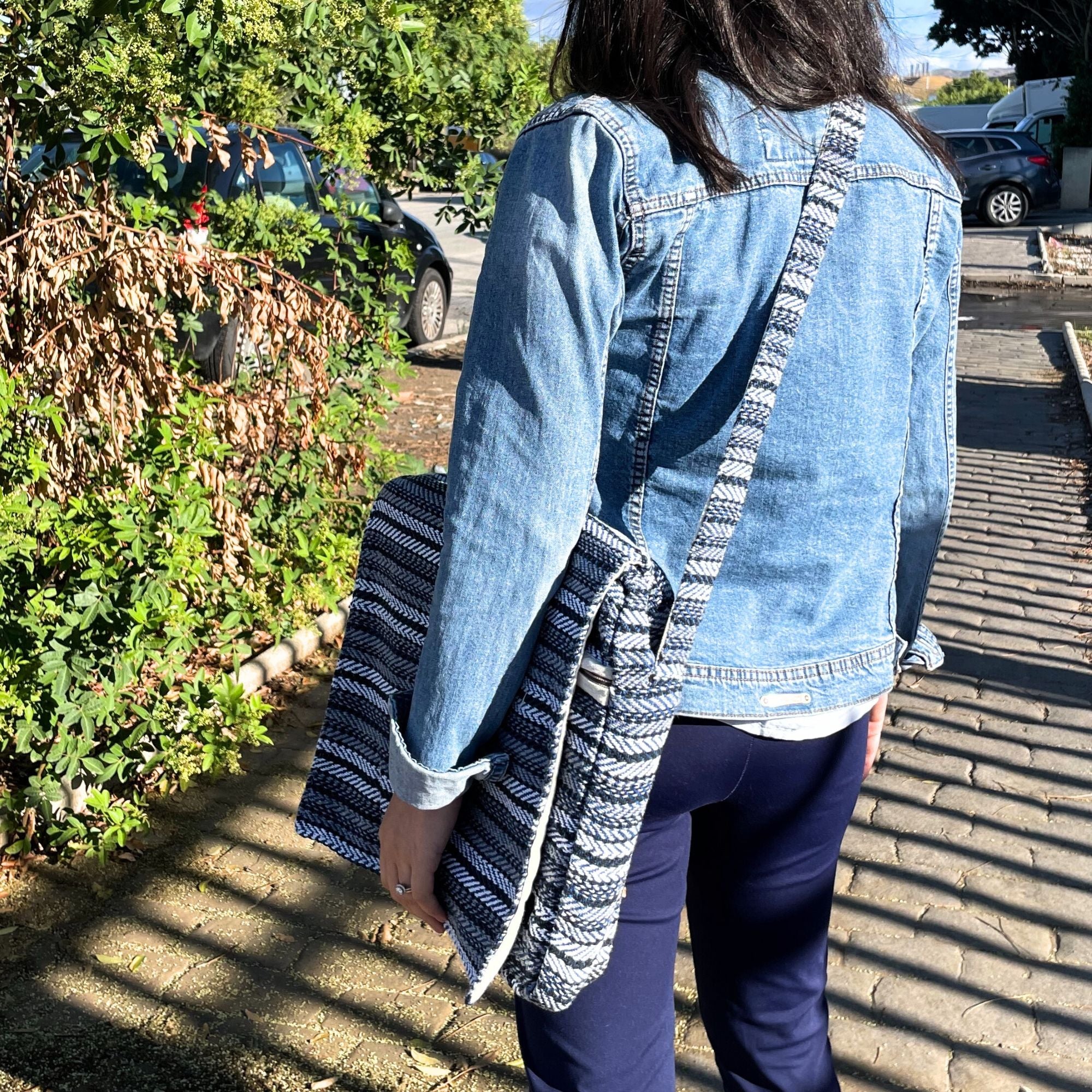 Soft Banjar Laptop Bag in Blue Strips for Modern Protection
