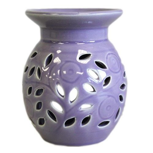 Lavender Floral Oil Burner with Elegant Design for Aromatherapy