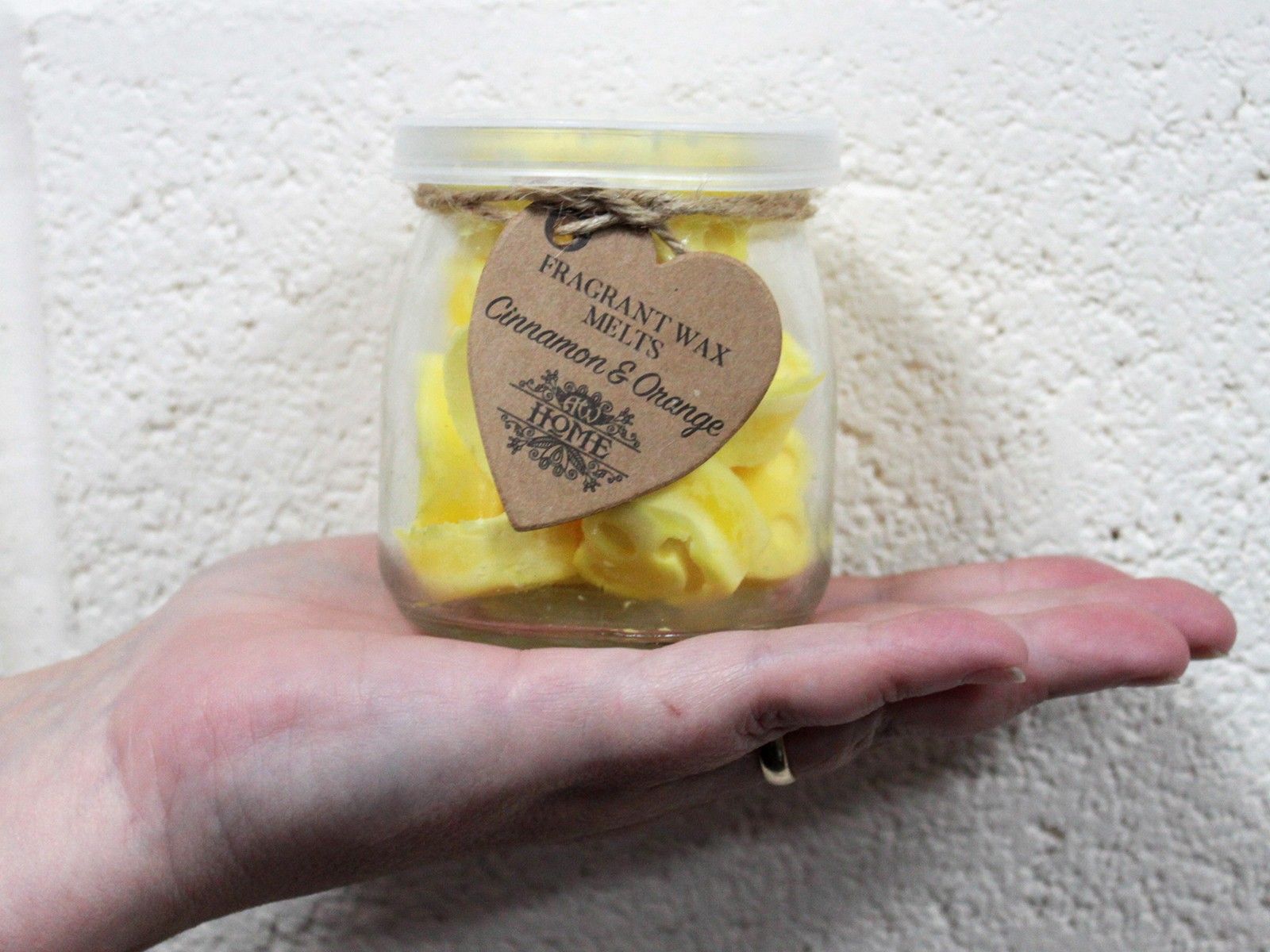 Soywax Melts Jar Tuberose for Inviting Home Fragrance Experience