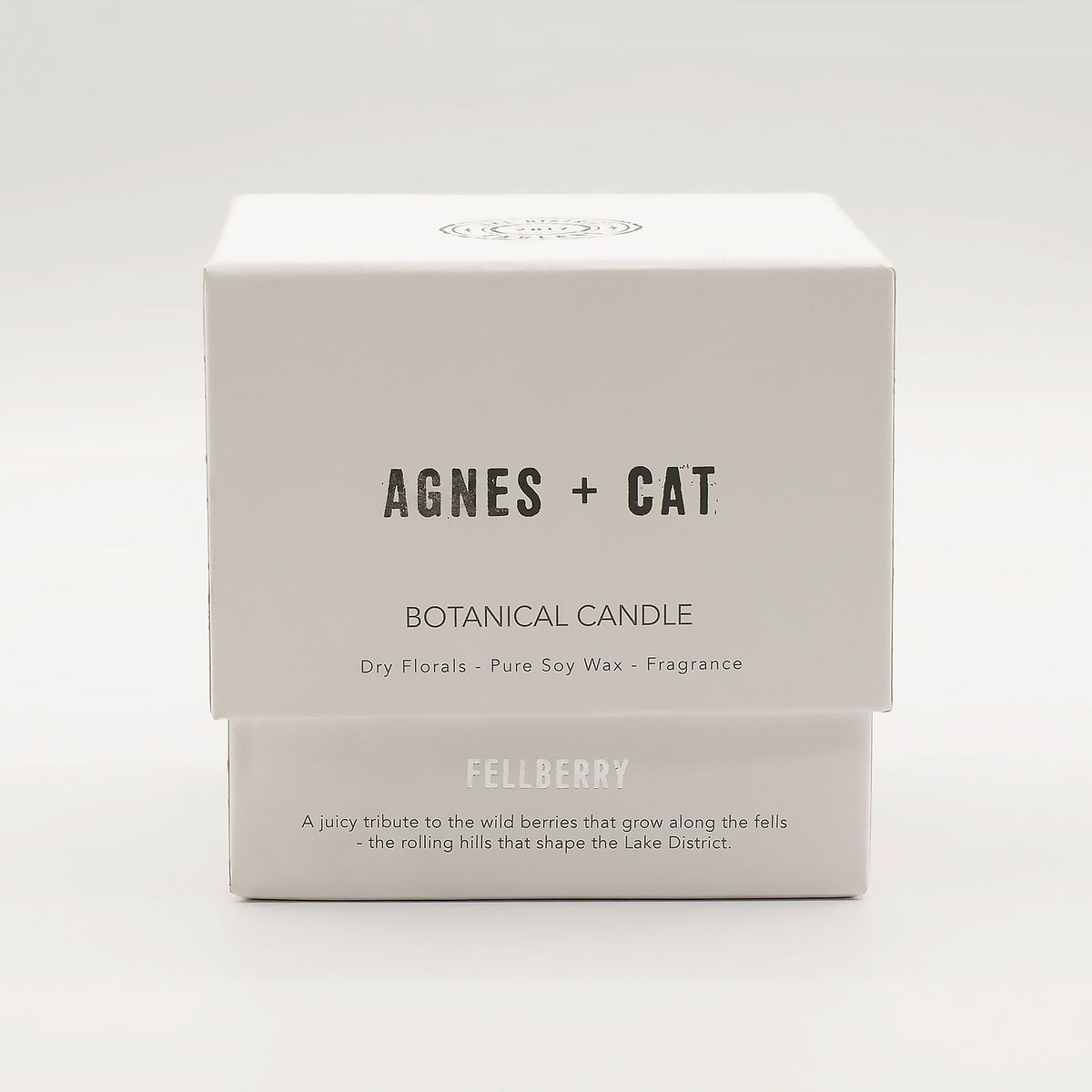 Agnes + Cat Botanical Soy Wax Candle - Fell Berry