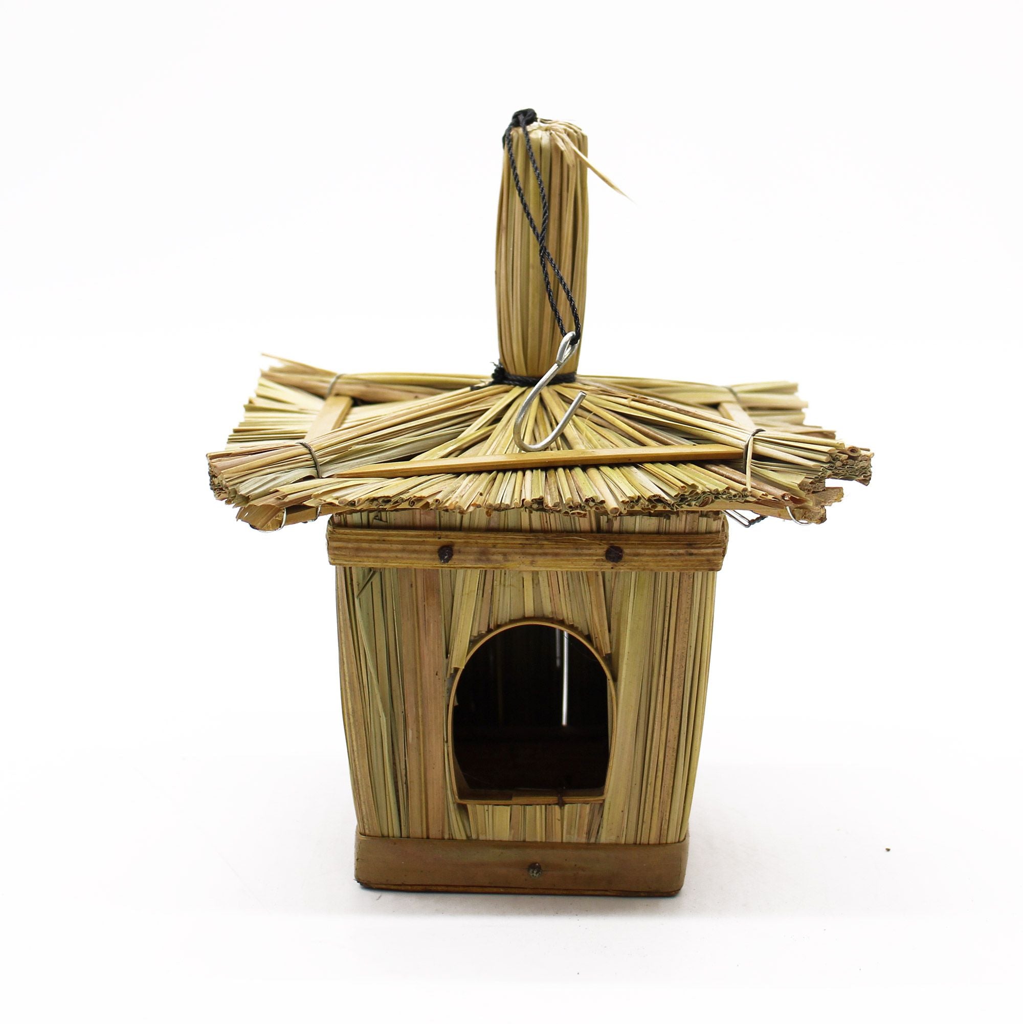 Small Square Seagrass Bird Box 18x13cm for Charming Garden Decor
