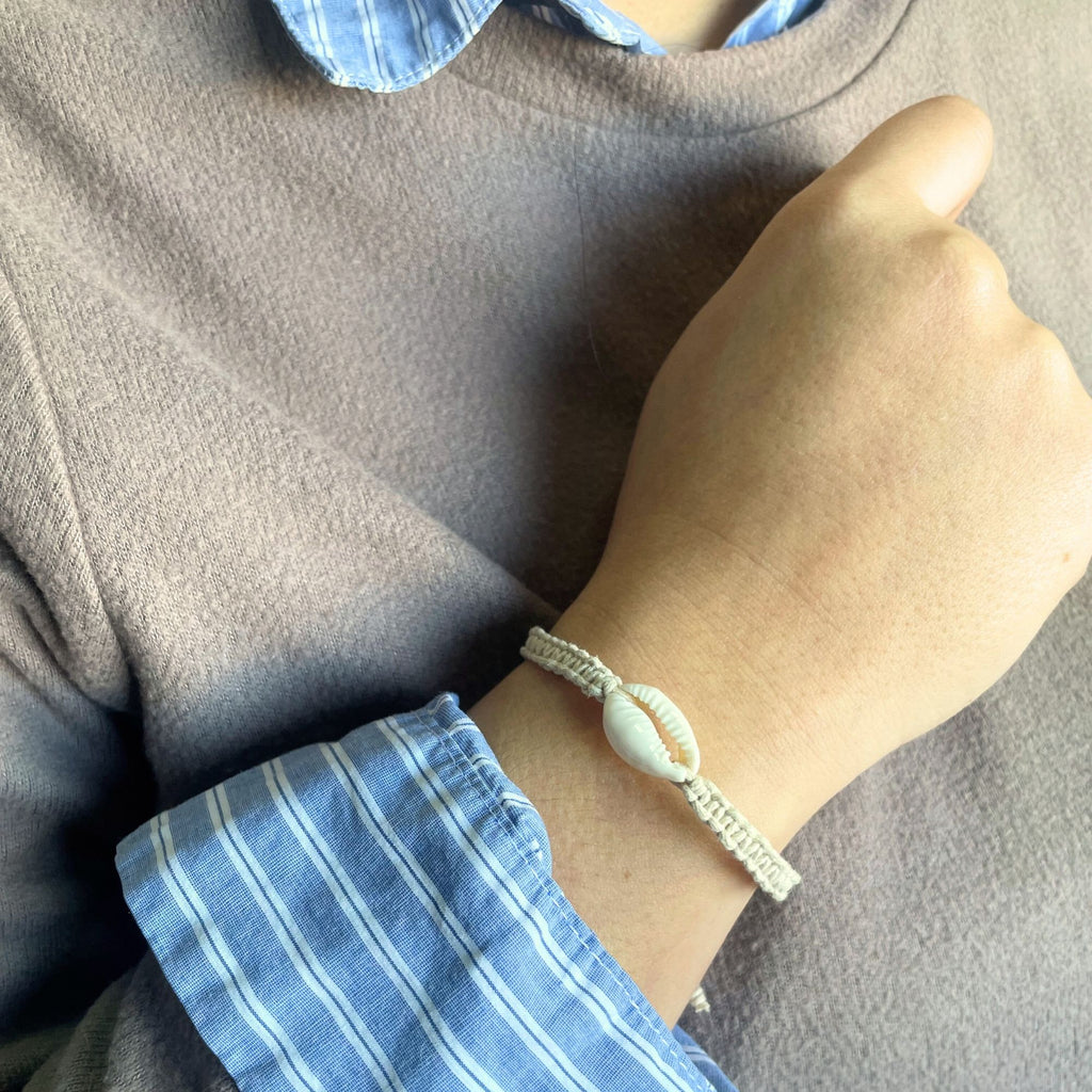 Handmade Friendship Bracelets with Cowrie Chums Shell Design