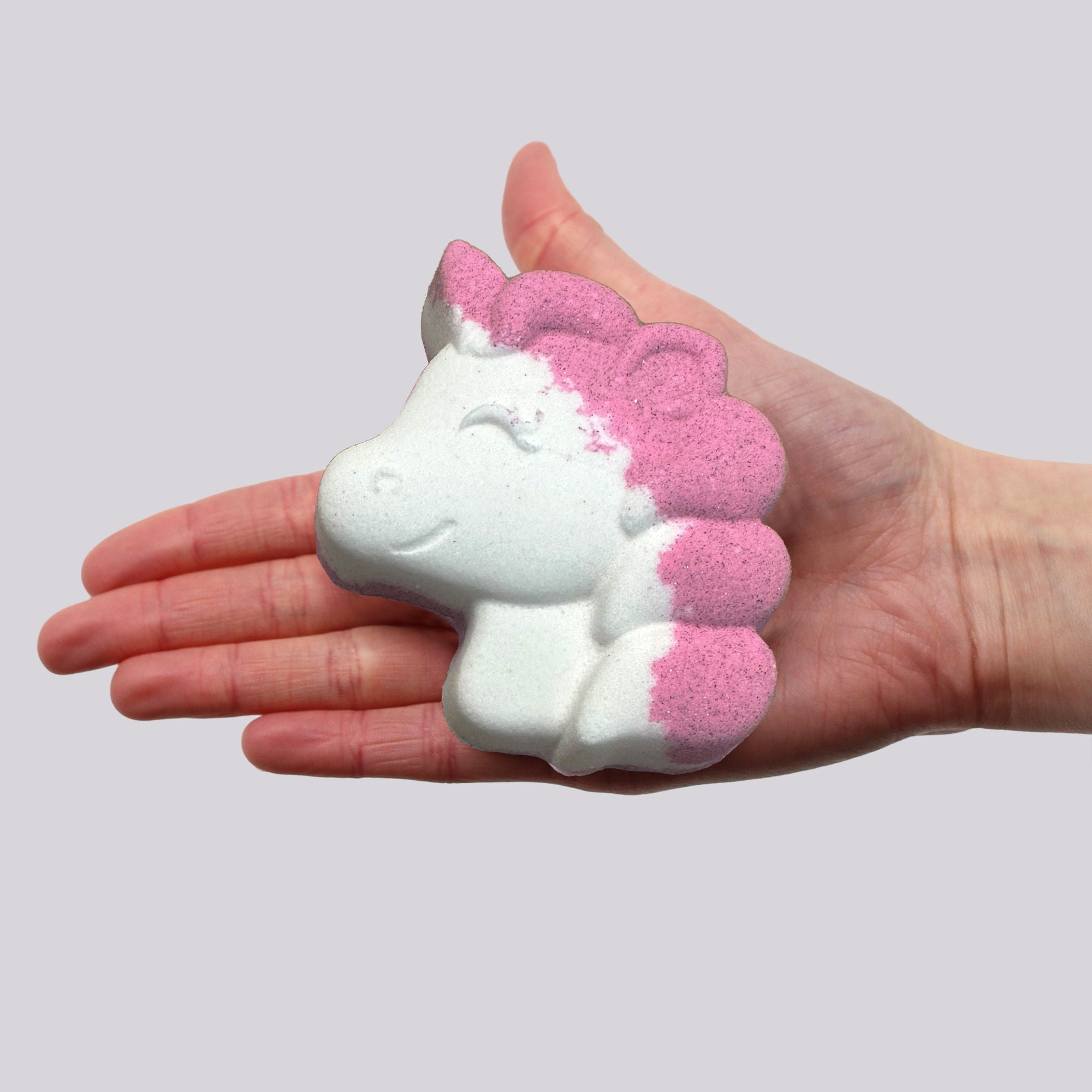 Unicorn Bathbomb 100g with Enchanting Passion Fruit Aroma