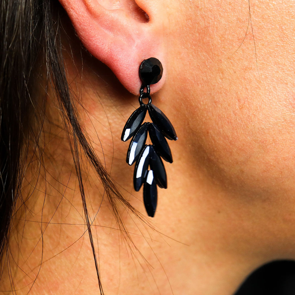 Jet Black Vintage Glass Long Drop Earrings for Elegant Style