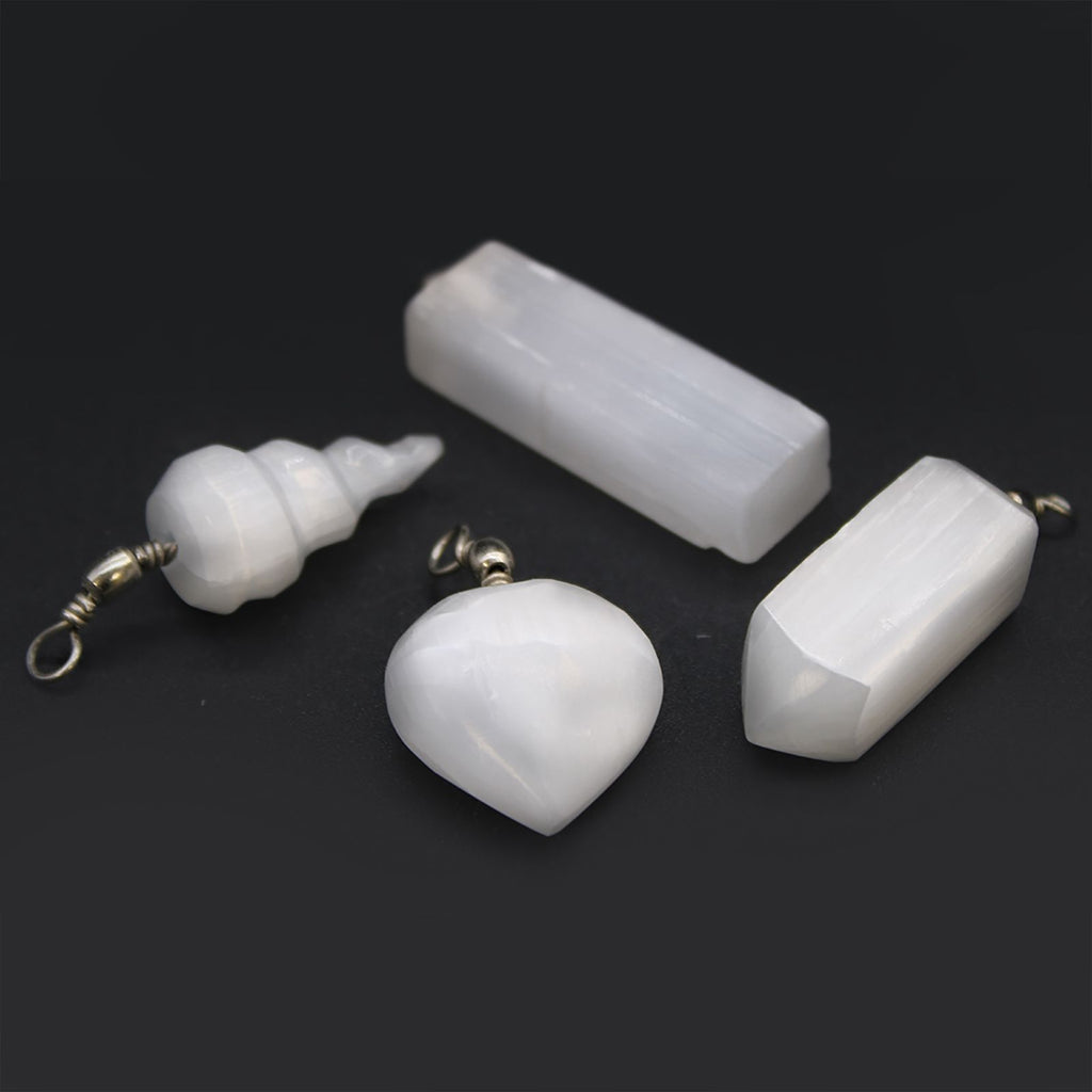 Selenite Natural Pendant with Unique Design for Elegant Style