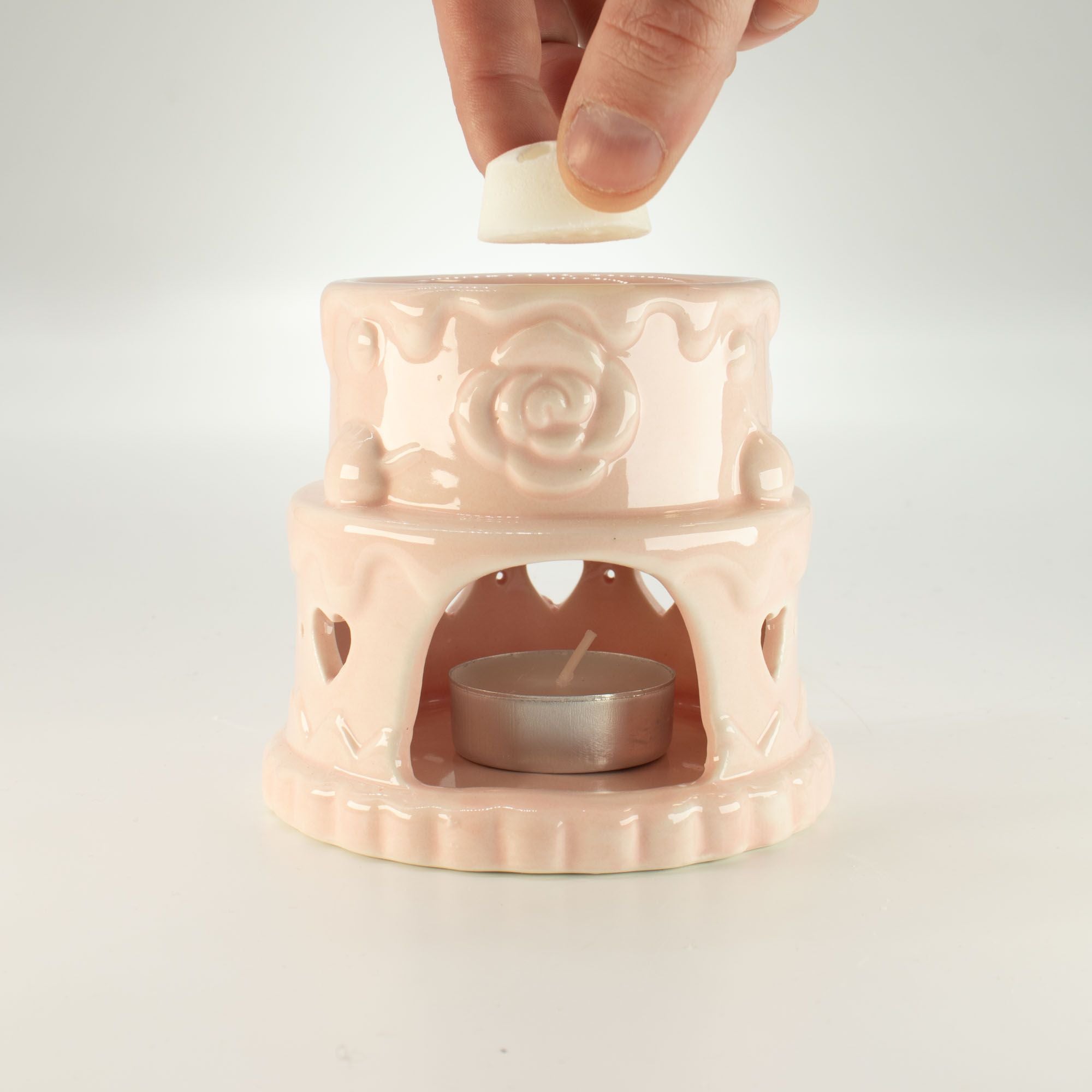Ceramic Cake Oil Burner with Hearts Design in Charming Pink Shade