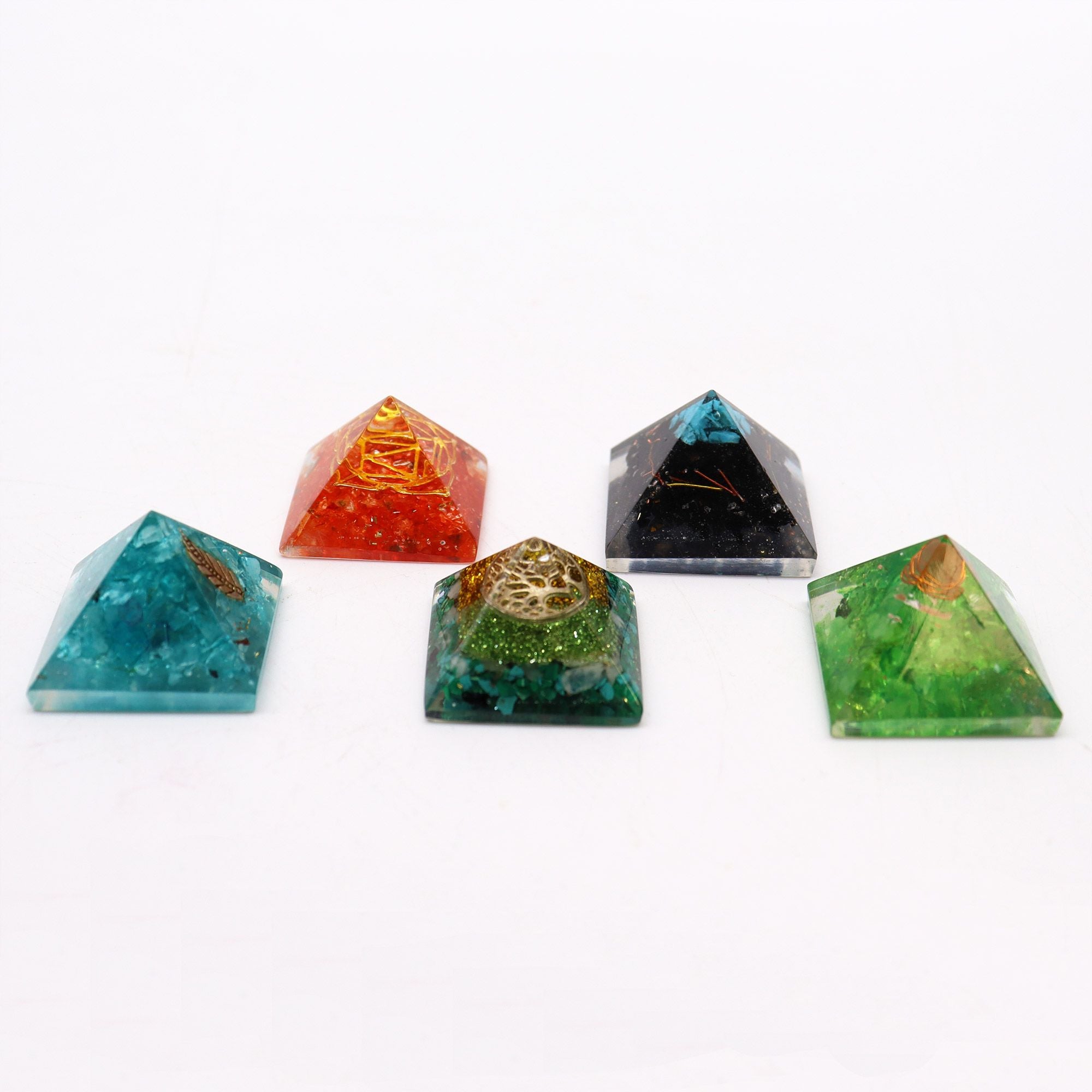 Small Orgonite Pyramid 25mm Gemchips and Copper (assorted colours/designs)