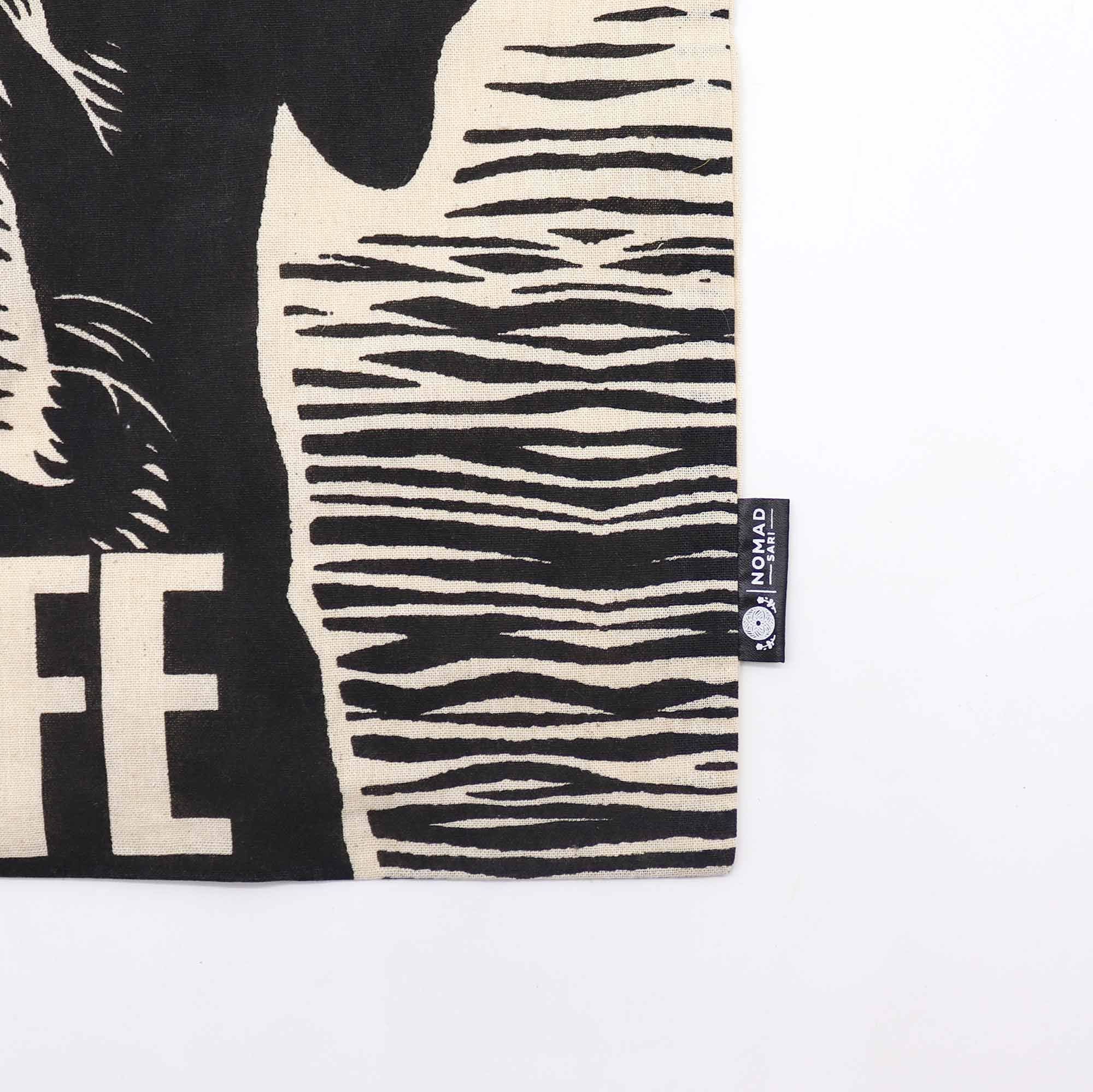 Iconic Basic Tote Bag Dog's Life Natural Cotton for Daily Use