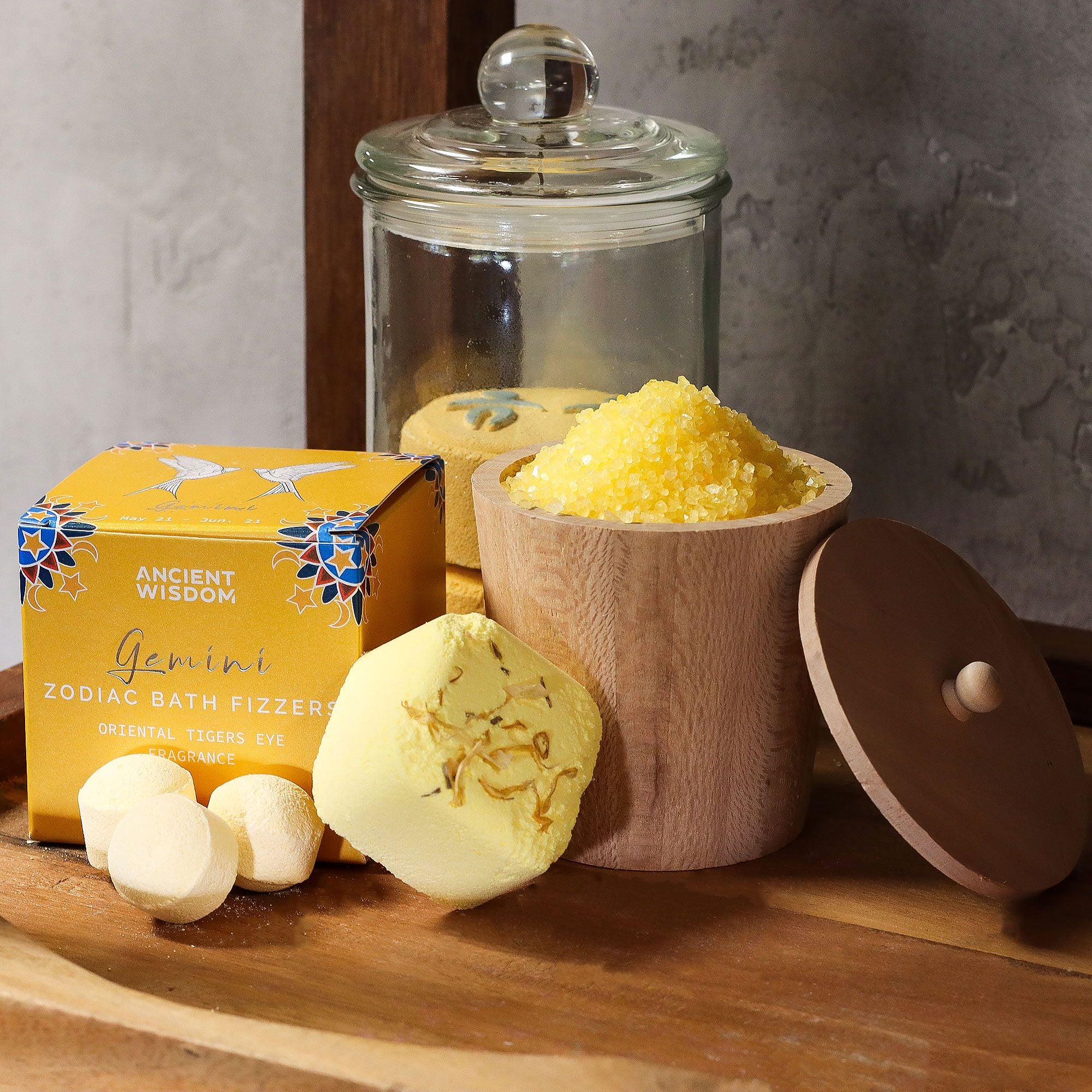 Small Wooden Display Tubs 95mm for Soap and Bath Bombs Showcase