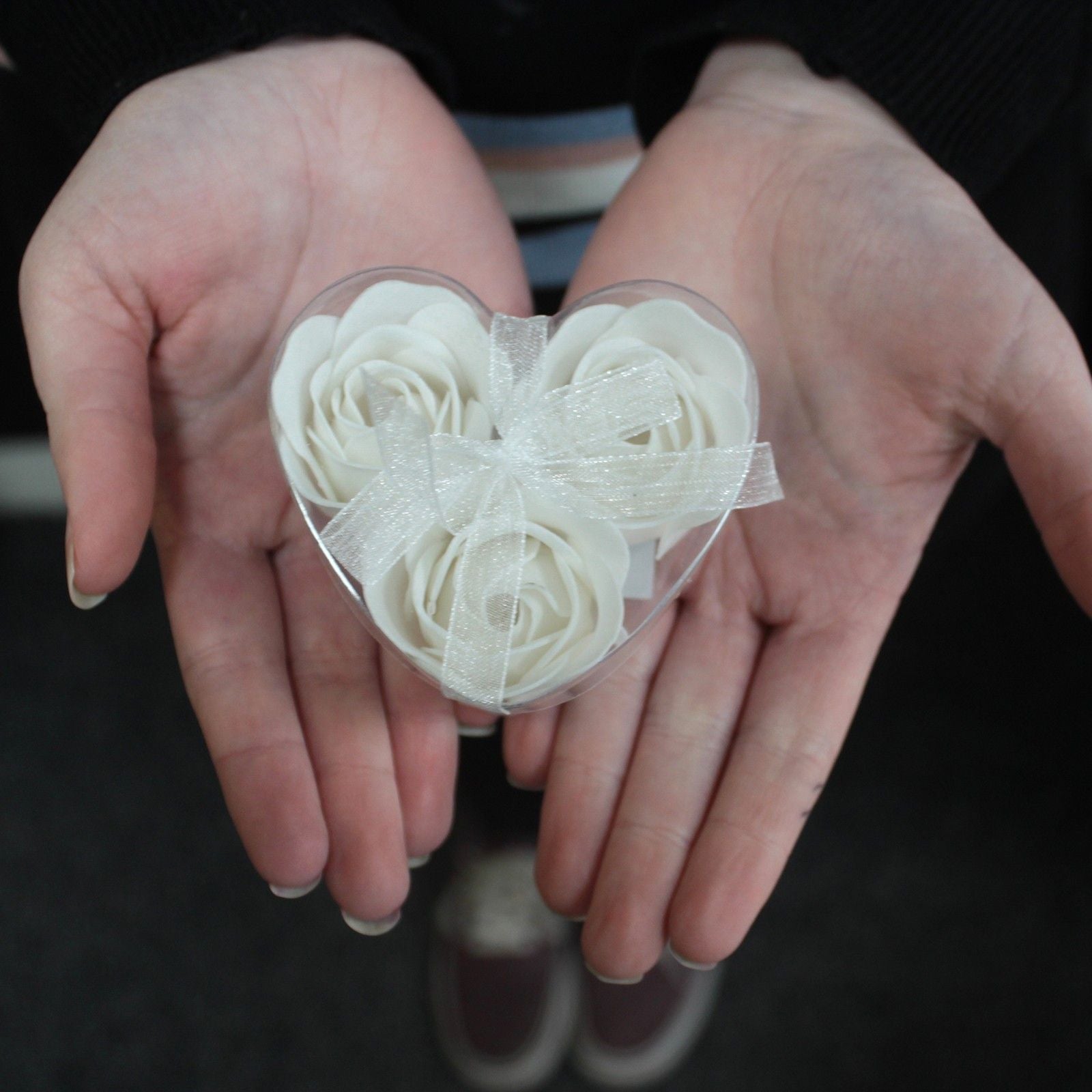 Set of 3 White Soap Flower Heart Box for Bathing Rituals