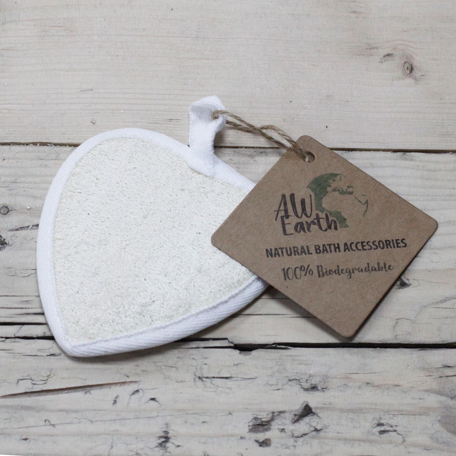 Natural Loofah Body Scrubs in Heart Shape for Gentle Exfoliation