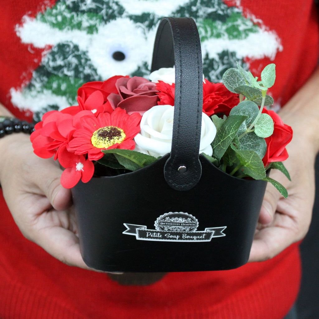 Bouquet Petite Basket Rich Reds for Vibrant Bath Experiences