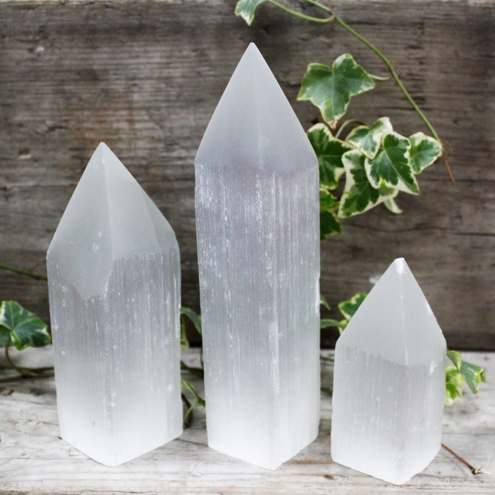 Selenite Pencil Point Tower Unique 20 cm Crystal Home Decor Piece