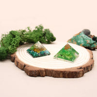 Small Orgonite Pyramid 25mm Gemchips and Copper (assorted colours/designs)