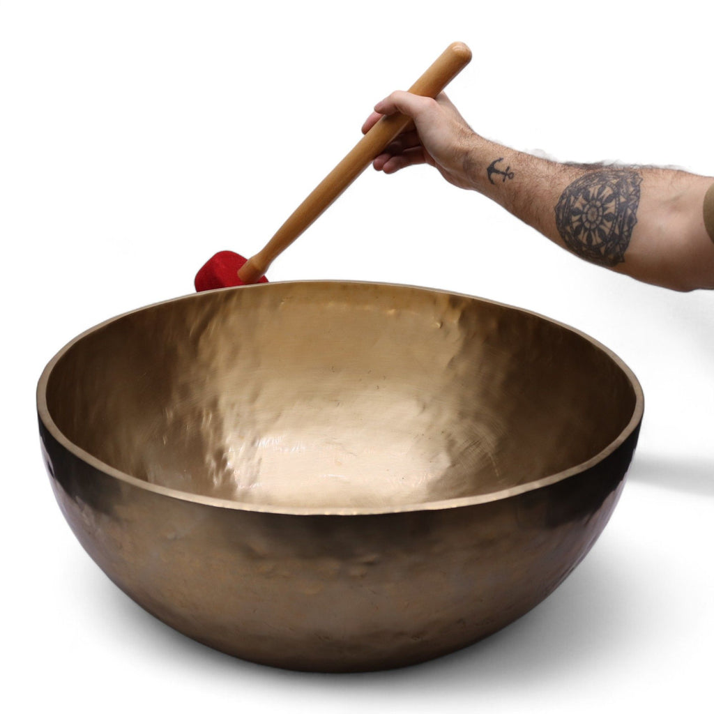 Huge Plain Vibrational Feet Standing Bowl for Sound Healing Use