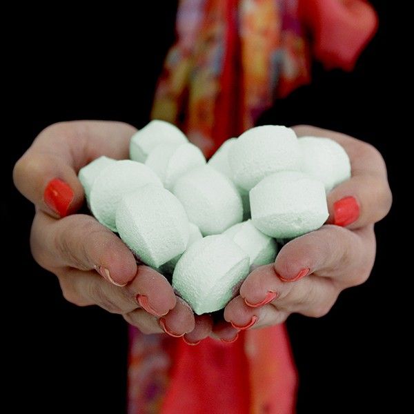 1.3Kg Box of Chill Pills Mini Bath Bombs with Tropical Mango Scent