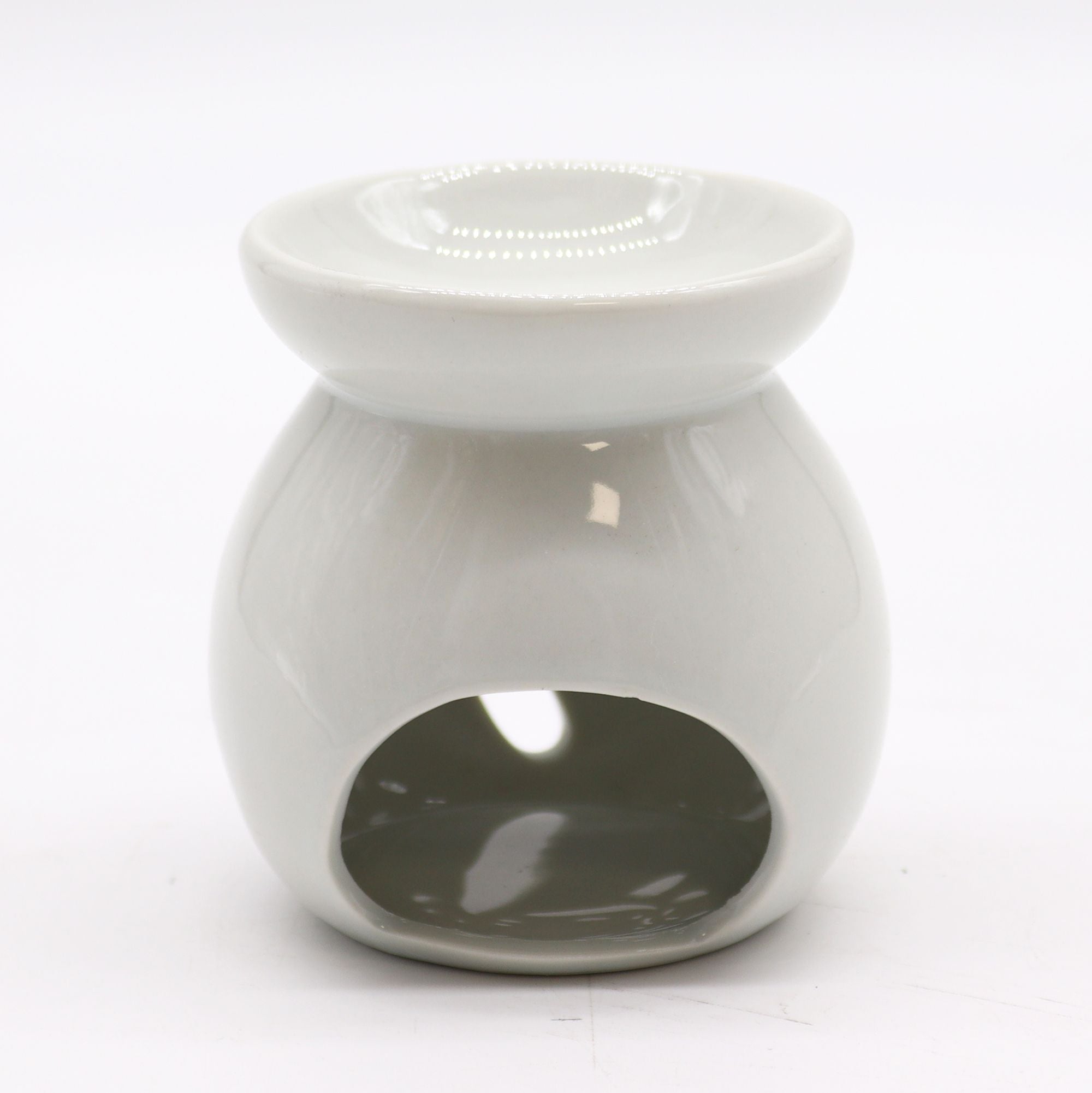 Sm Classic White Oil Burner with Tree Cut Out Design for Home